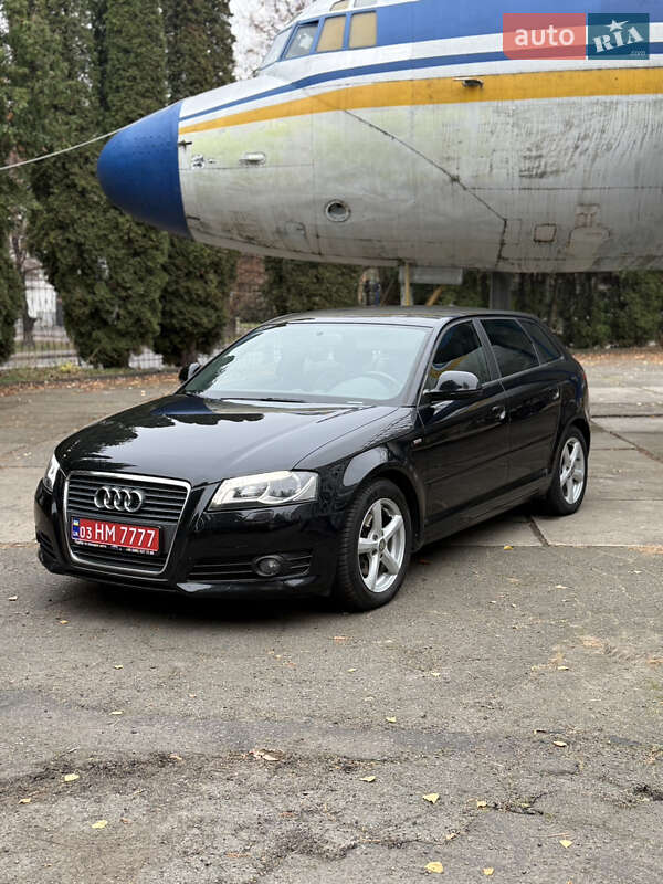 Хэтчбек Audi A3 2009 в Луцке фото 3 Хэтчбек Audi A3 2009 в Луцке