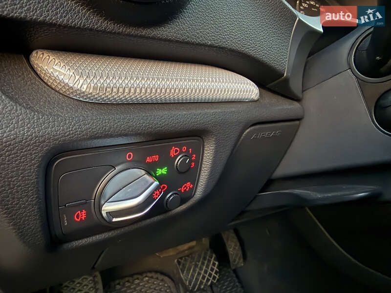 Хетчбек Audi A3 2015 в Дніпрі