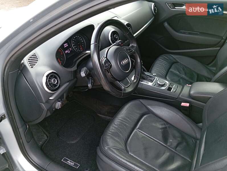 Седан Audi A3 2014 в Києві