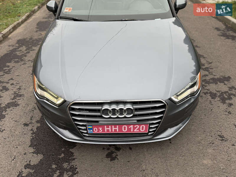 Седан Audi A3 2015 в Киеве