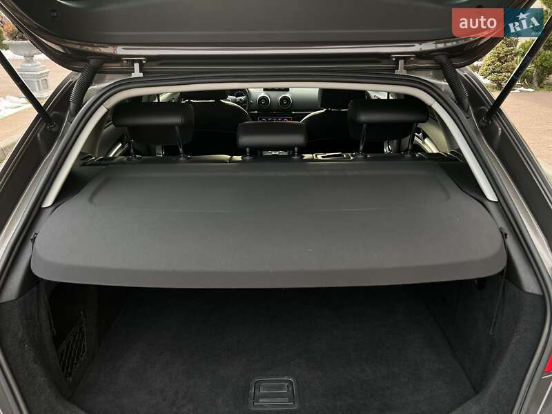 Хэтчбек Audi A3 2013 в Стрые
