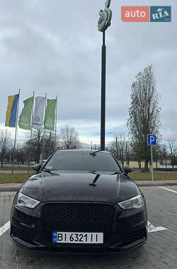 Седан Audi A3 2015 в Кременчуці