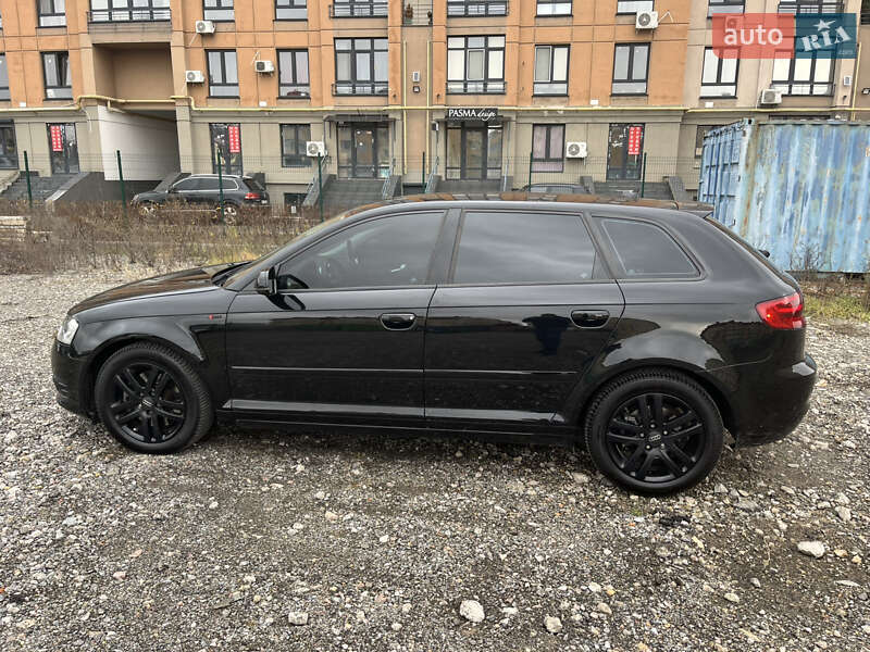 Хэтчбек Audi A3 2011 в Киеве