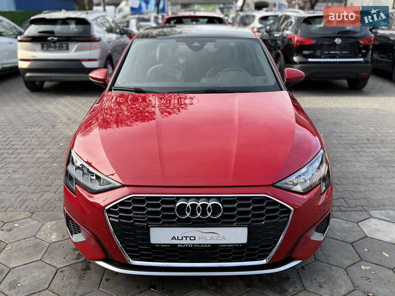 Седан Audi A3 2022 в Одессе