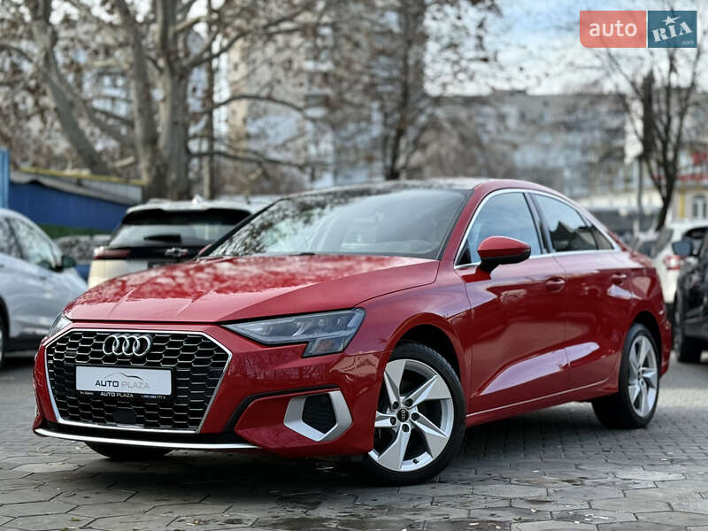 Седан Audi A3 2022 в Одессе