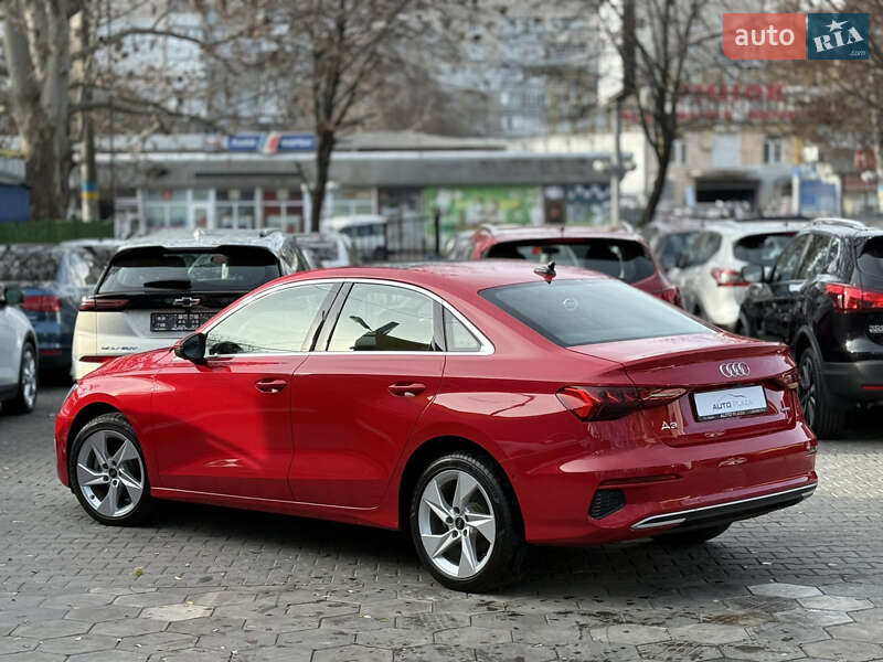 Седан Audi A3 2022 в Одессе