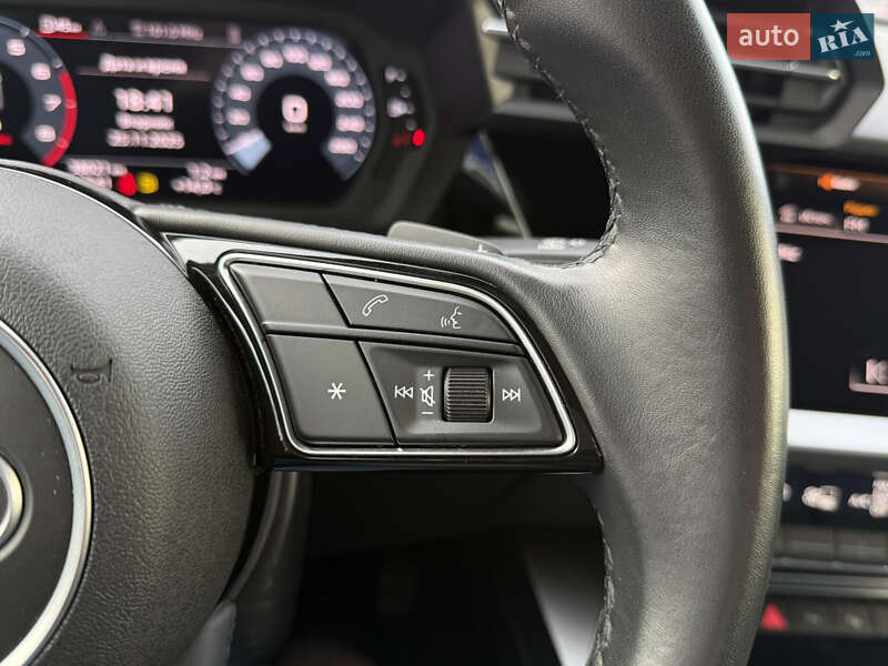 Седан Audi A3 2022 в Одессе