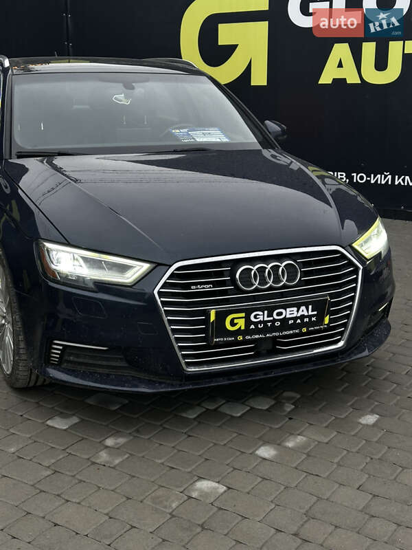 Хэтчбек Audi A3 2016 в Львове