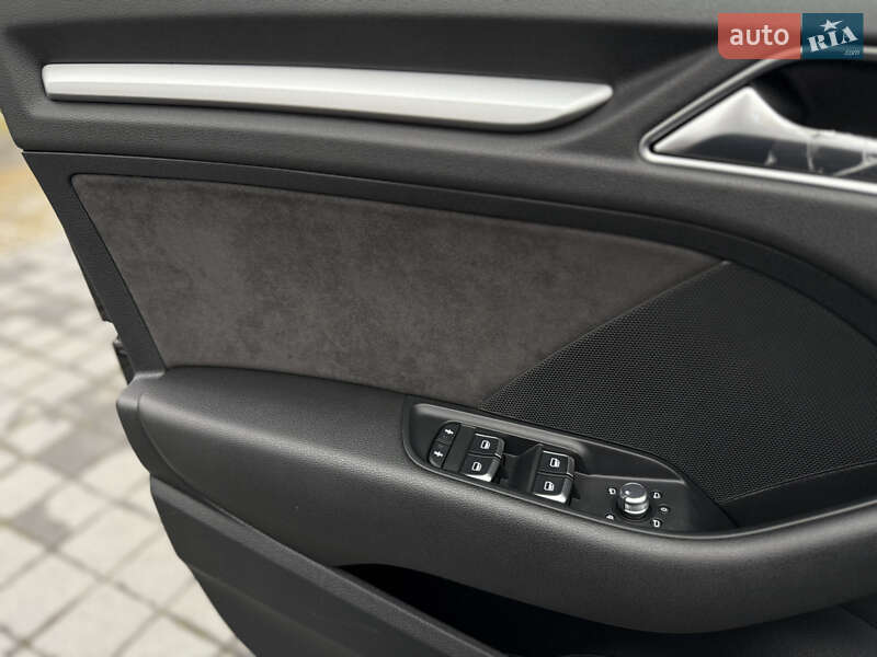 Хетчбек Audi A3 2016 в Львові