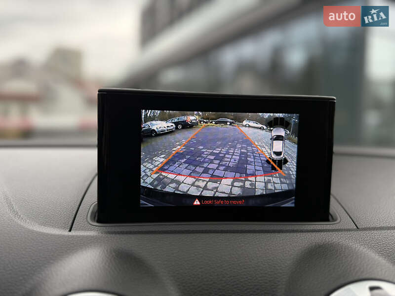 Хетчбек Audi A3 2016 в Львові