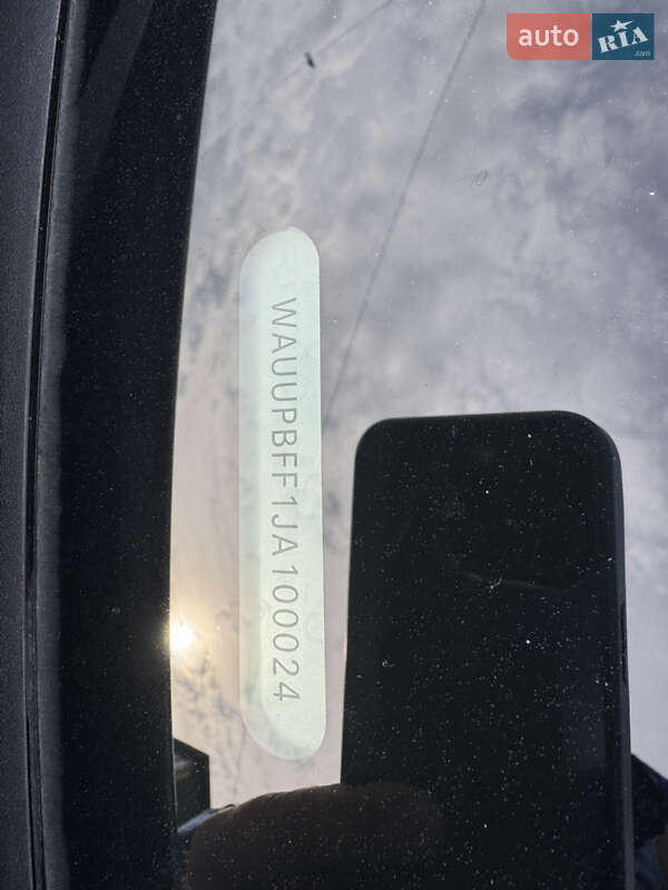 Хэтчбек Audi A3 2018 в Черновцах