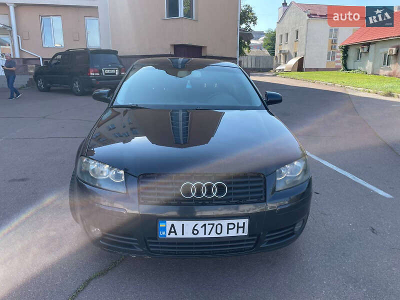 Хэтчбек Audi A3 2003 в Нетешине
