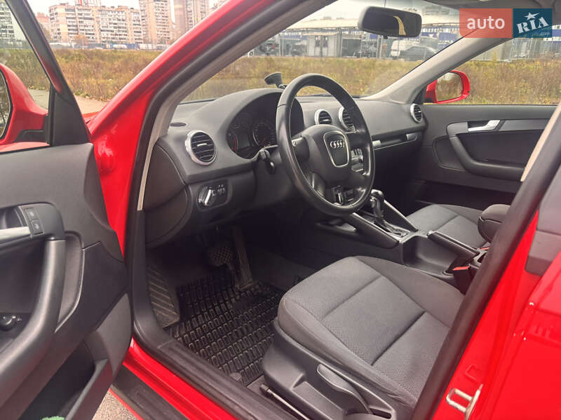 Хетчбек Audi A3 2010 в Києві