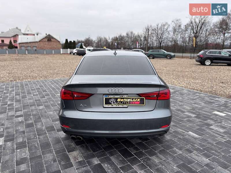 Седан Audi A3 2015 в Коломые