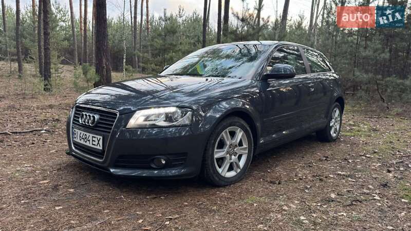 Хэтчбек Audi A3 2010 в Ахтырке