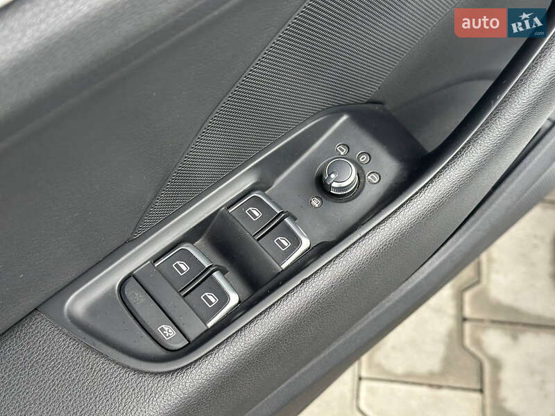 Седан Audi A3 2015 в Дніпрі фото 10 Седан Audi A3 2015 в Дніпрі