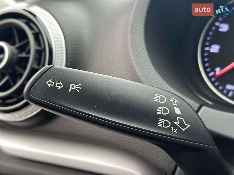 Седан Audi A3 2015 в Дніпрі фото 24 Седан Audi A3 2015 в Дніпрі