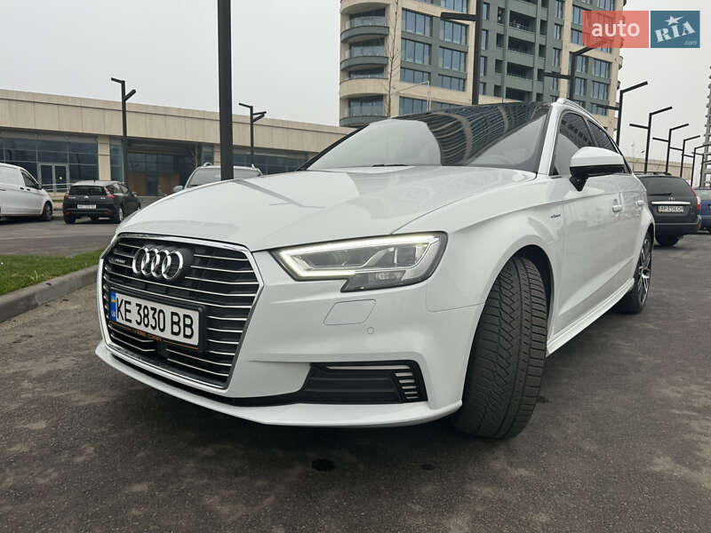 Хэтчбек Audi A3 2017 в Днепре фото 5 Хэтчбек Audi A3 2017 в Днепре