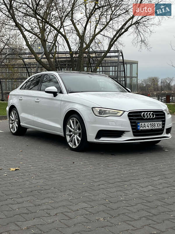Седан Audi A3 2014 в Києві фото Седан Audi A3 2014 в Києві