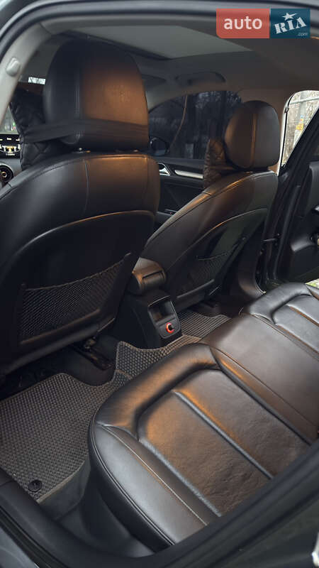 Седан Audi A3 2016 в Новомосковске