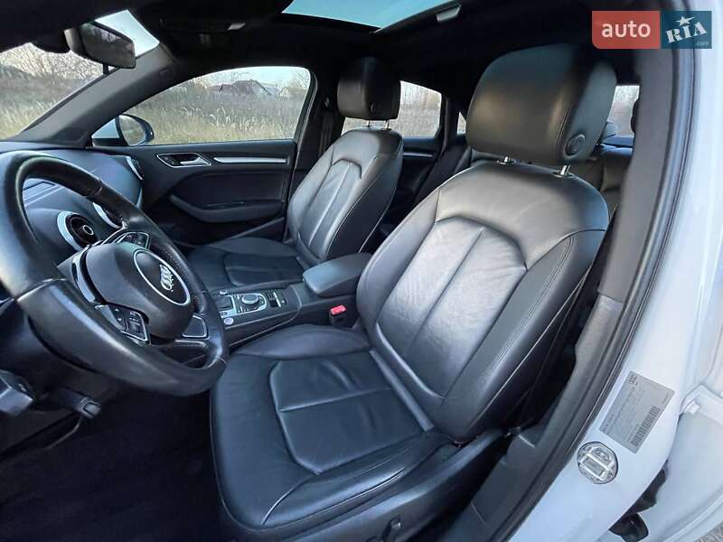 Седан Audi A3 2016 в Богородчанах