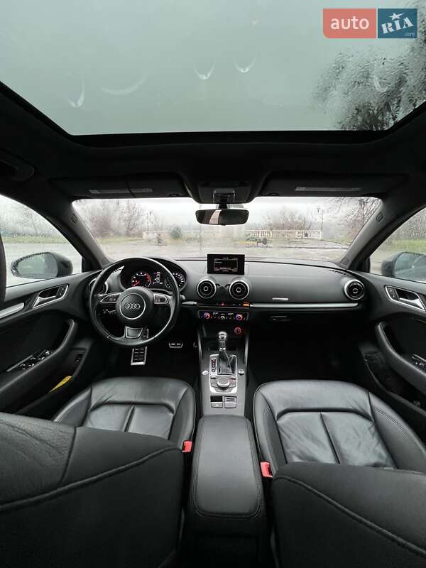 Седан Audi A3 2016 в Кривом Роге