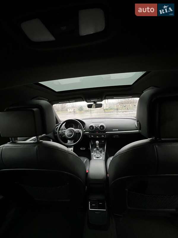 Седан Audi A3 2016 в Кривом Роге