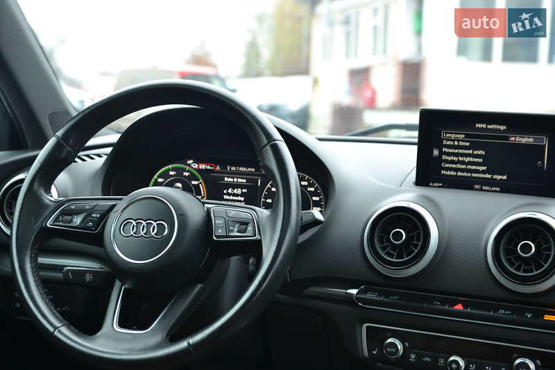 Хэтчбек Audi A3 2017 в Луцке фото 22 Хэтчбек Audi A3 2017 в Луцке