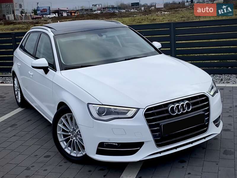 Хэтчбек Audi A3 2016 в Мукачево