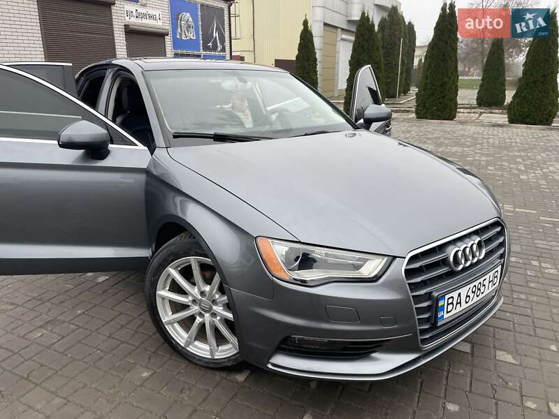 Седан Audi A3 2014 в Умани