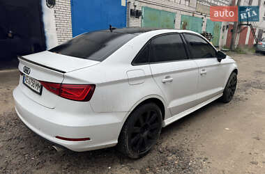 Седан Audi A3 2014 в Києві