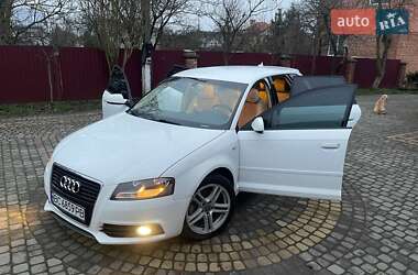 Хетчбек Audi A3 2012 в Львові