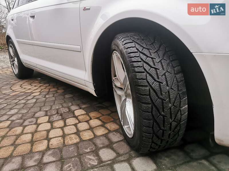 Хэтчбек Audi A3 2012 в Львове фото 22 Хэтчбек Audi A3 2012 в Львове