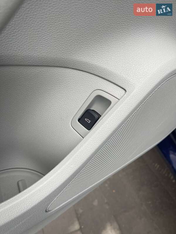 Седан Audi A3 2015 в Львове фото 14 Седан Audi A3 2015 в Львове