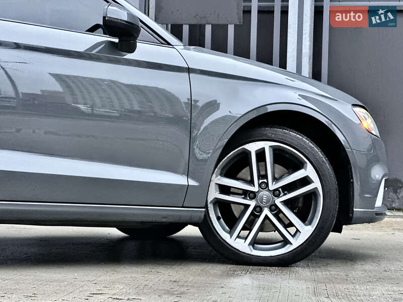 Седан Audi A3 2018 в Киеве фото 11 Седан Audi A3 2018 в Киеве