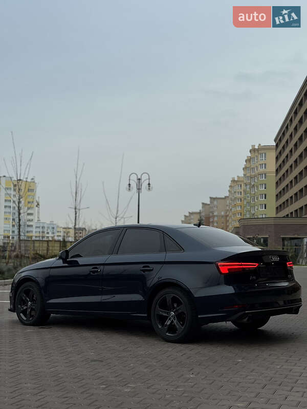 Седан Audi A3 2017 в Киеве фото 10 Седан Audi A3 2017 в Киеве