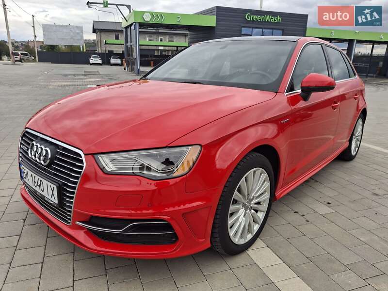 Хэтчбек Audi A3 2015 в Каменец-Подольском фото 2 Хэтчбек Audi A3 2015 в Каменец-Подольском