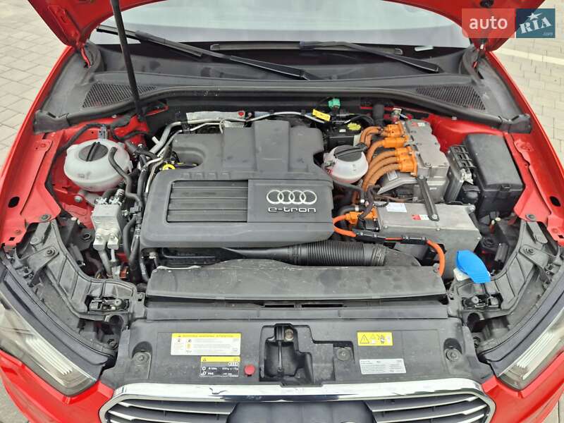 Хэтчбек Audi A3 2015 в Каменец-Подольском фото 28 Хэтчбек Audi A3 2015 в Каменец-Подольском