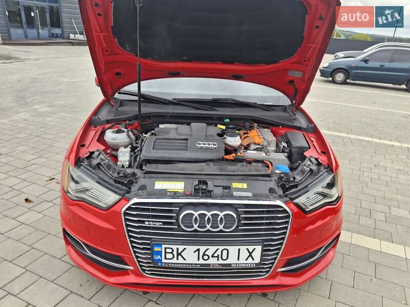 Хэтчбек Audi A3 2015 в Каменец-Подольском фото 27 Хэтчбек Audi A3 2015 в Каменец-Подольском