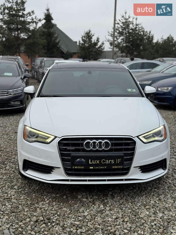 Седан Audi A3 2015 в Ивано-Франковске