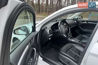 Седан Audi A3 2016 в Днепре