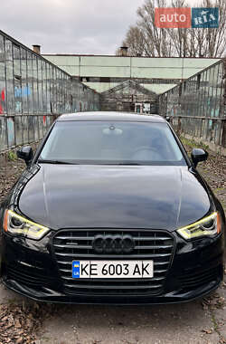 Седан Audi A3 2014 в Дніпрі