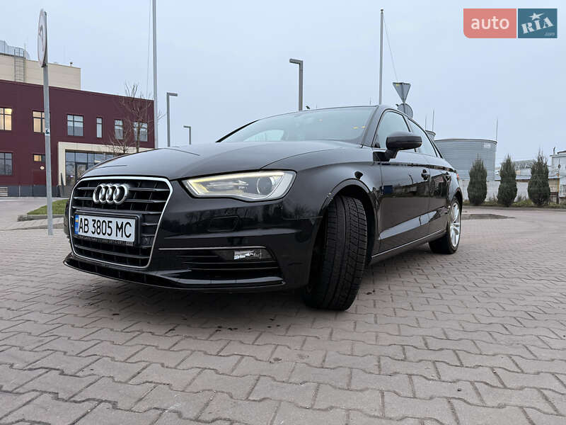 Седан Audi A3 2015 в Виннице фото Седан Audi A3 2015 в Виннице