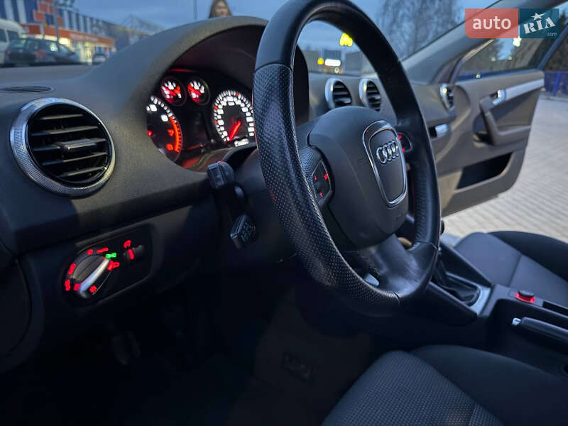 Хэтчбек Audi A3 2012 в Луцке фото 18 Хэтчбек Audi A3 2012 в Луцке