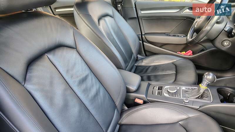 Седан Audi A3 2015 в Киеве фото 18 Седан Audi A3 2015 в Киеве