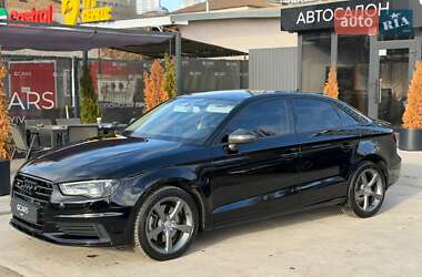Седан Audi A3 2015 в Киеве