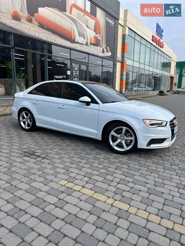 Седан Audi A3 2014 в Хмельницком