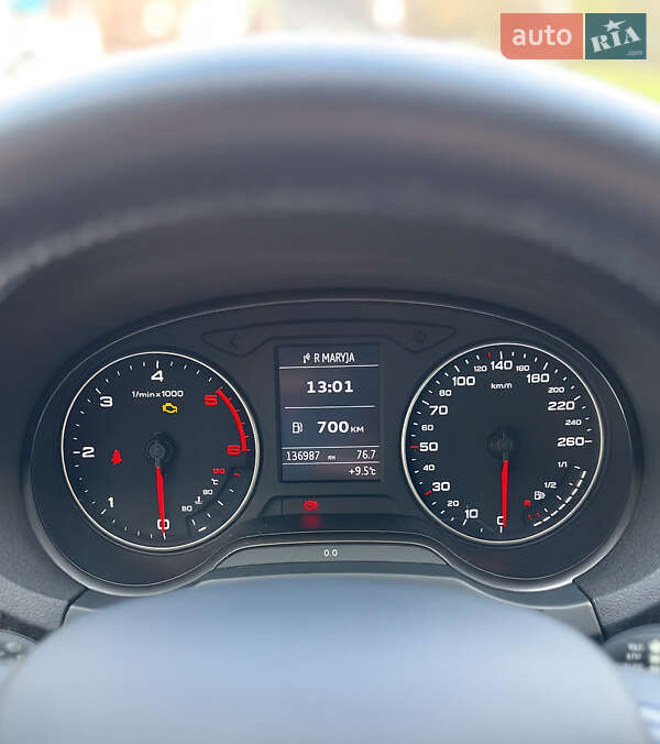 Седан Audi A3 2014 в Шумську
