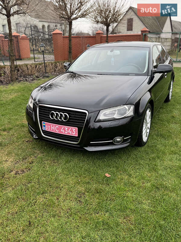 Хэтчбек Audi A3 2011 в Луцке фото 2 Хэтчбек Audi A3 2011 в Луцке