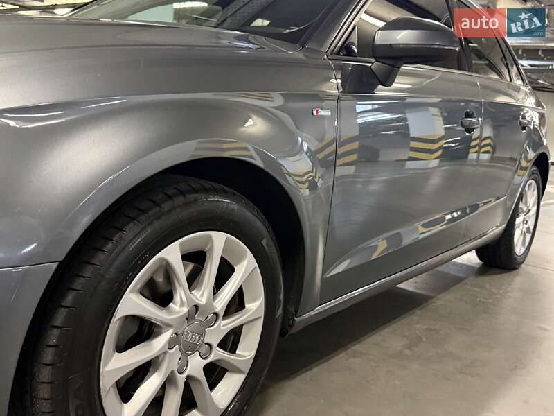 Хэтчбек Audi A3 2016 в Киеве